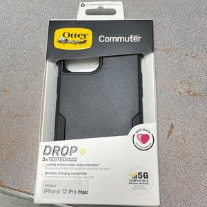 iPhone 12 Pro Max Otterbox Commuter